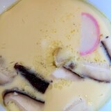 味付けは白だしだけ！フライパンでどんぶり茶碗蒸し